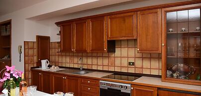 Ca Bearly in Nesso With 1 Bedrooms and 1 Bathrooms