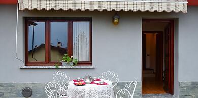 Ca Bearly in Nesso With 1 Bedrooms and 1 Bathrooms