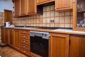 Ca Bearly in Nesso With 1 Bedrooms and 1 Bathrooms