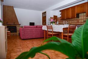 Ca Bearly in Nesso With 1 Bedrooms and 1 Bathrooms
