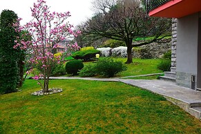 Ca Bearly in Nesso With 1 Bedrooms and 1 Bathrooms