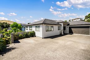 The Perfect Spacious 2BR Getaway-Netflix