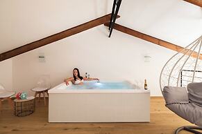 Lidia Rooms & Suites