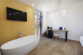 Lidia Rooms & Suites