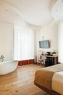 Lidia Rooms & Suites