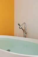 Lidia Rooms & Suites