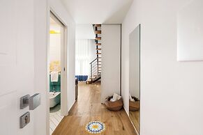 Lidia Rooms & Suites