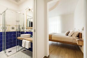 Lidia Rooms & Suites