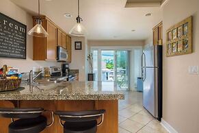 Moonlight by Avantstay Modern Home w/ Views & Direct Access to Rockawa