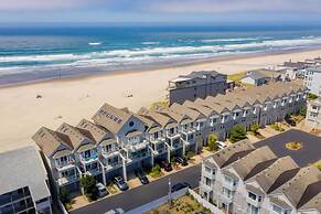 Moonlight by Avantstay Modern Home w/ Views & Direct Access to Rockawa