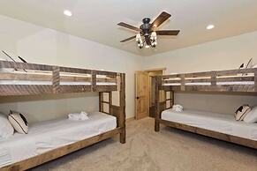 Paradise Pines by Avantstay Beautiful Big Bear Home Only 1 Mile To Sno