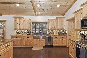 Paradise Pines by Avantstay Beautiful Big Bear Home Only 1 Mile To Sno