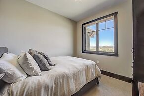 Blackstone at the Canyons by Avantstay Stunning Views! 5-minutes to Pa