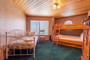 Timberline Lodge by Avantstay Secluded Hill Top Home w/ Incredible Vie