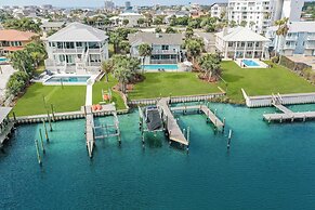 Harborside by Avantstay Expansive Destin Retreat