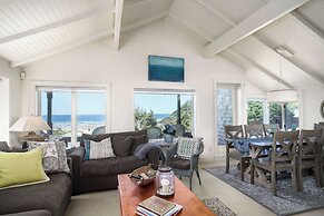Chapman Cove by Avantstay Gorgeous Beach Bungalow w/ Sauna