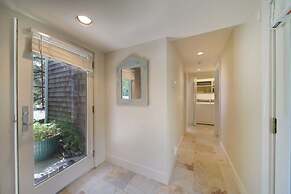 Chapman Cove by Avantstay Gorgeous Beach Bungalow w/ Sauna