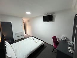 OYO Stay Inn Express