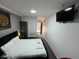 OYO Stay Inn Express