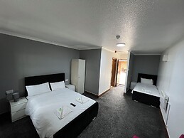 OYO Stay Inn Express