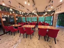 OYO Stay Inn Express