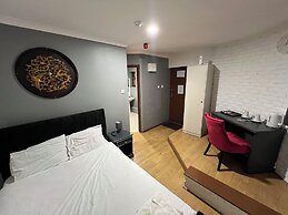 OYO Stay Inn Express