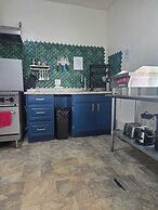 ITH Hermosa Beach Surf Hostel LAX
