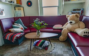 ITH Hermosa Beach Surf Hostel LAX