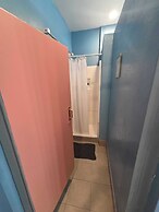 ITH Hermosa Beach Surf Hostel LAX
