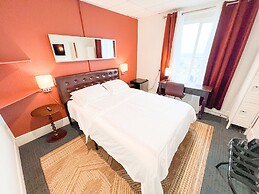 ITH Hermosa Beach Surf Hostel LAX