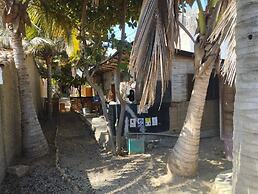 Los Almendros Mancora