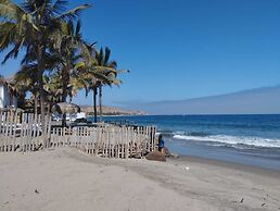 Los Almendros Mancora