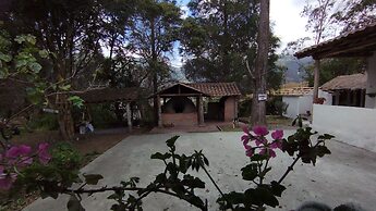 PONDOWASI LODGE