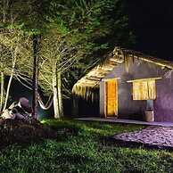 PONDOWASI LODGE