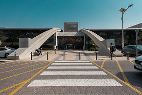 Emirates Sports Hotel, Dubai Sports City