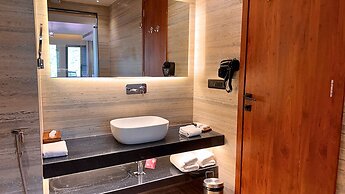 The Divine Hills Resort | Suites with Private Pool | Near IIM Udaipur