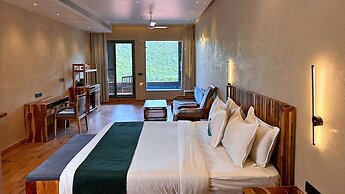 The Divine Hills Resort | Suites with Private Pool | Near IIM Udaipur