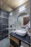 Sterling Shivalik Chail