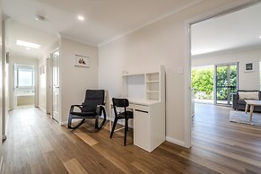 Albany Bayside by the BnB Collection