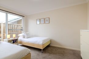Albany Bayside by the BnB Collection