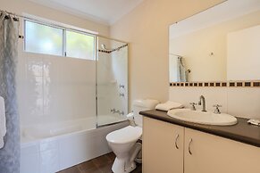 Albany Bayside by the BnB Collection