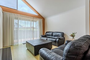 Albany Bayside by the BnB Collection