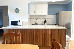 Albany Bayside by the BnB Collection