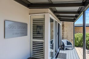 Albany Bayside by the BnB Collection