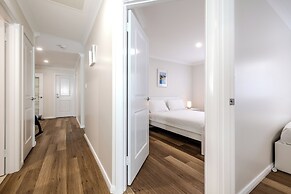 Albany Bayside by the BnB Collection