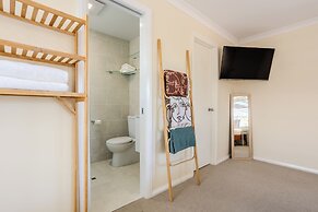 Albany Bayside by the BnB Collection