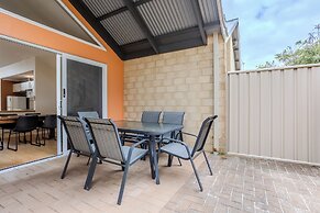 Albany Bayside by the BnB Collection