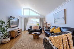 Albany Bayside by the BnB Collection