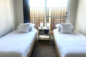 Albany Bayside by the BnB Collection