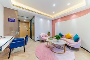 Cloudy International Apartment